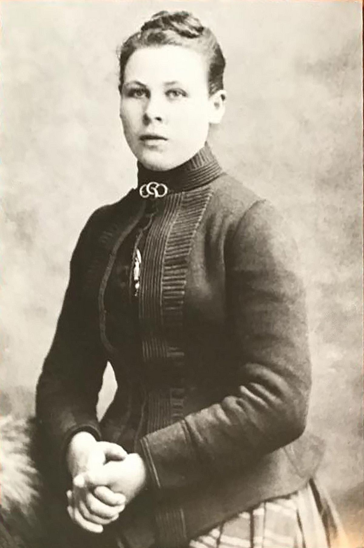Photo of photos/Jessie Morrison 1869-1933 portrait frm Denise Goodhand